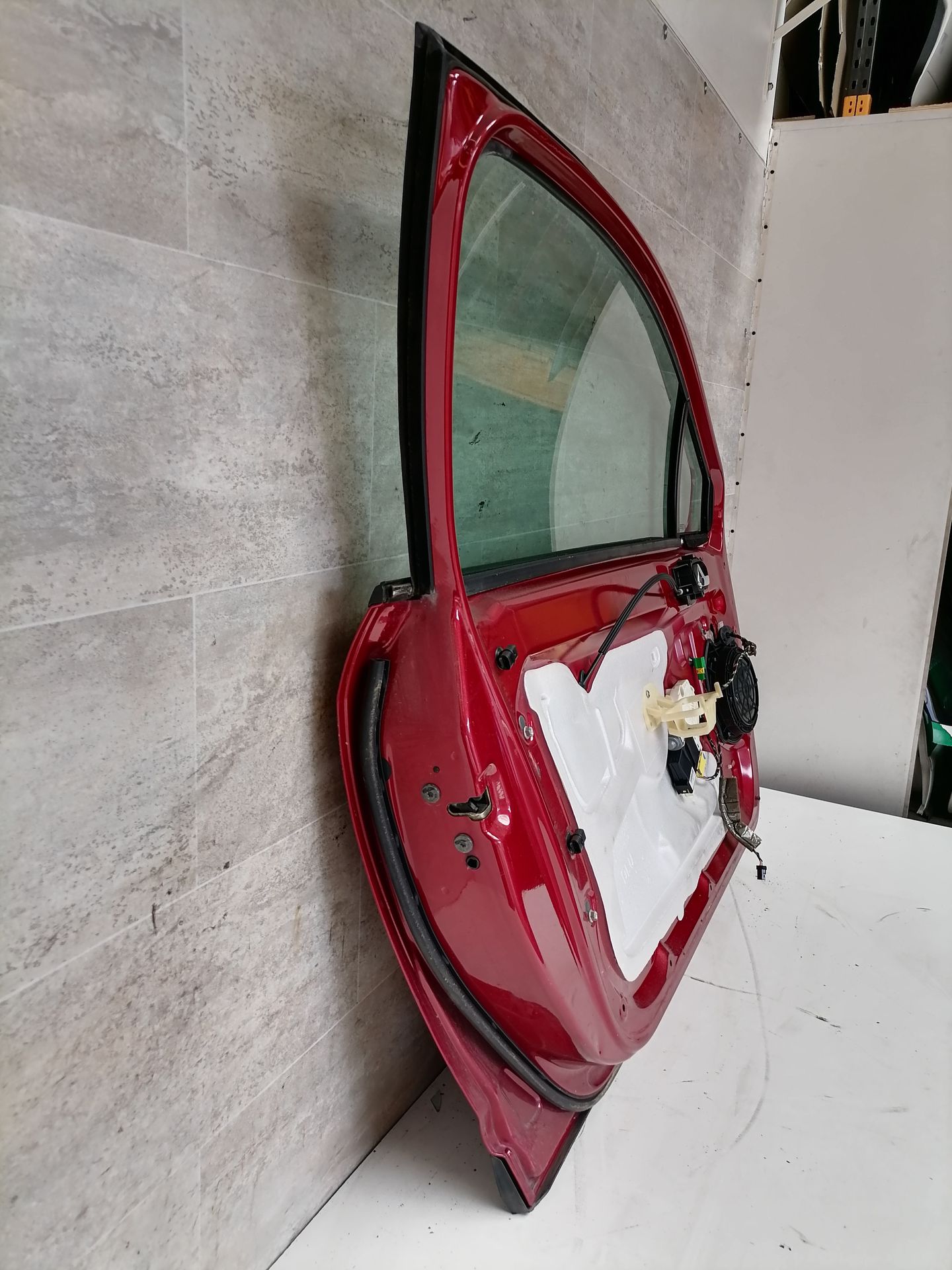 Citroen C4 Coupe Rohtür Fahrertür links EKQ -LUZIFERROT BJ04-08 Citroen C4 Coupe Rohtür Fahrertür links EKQ -LUZIFERROT BJ04-08